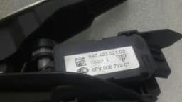 PORSCHE Porsche 911 997 accelerator pedal (electrical) 99742302102 accelerator pedal — thumbnail 8