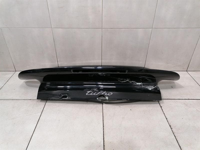 PORSCHE Porsche 911 997 turbo boat lid 99751221100 tailgate spare part defect