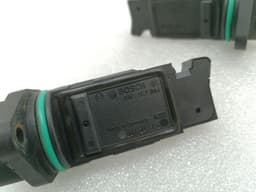 PORSCHE Porsche 911 997 Turbo Air Flow Meter Set 99760612500 Air Mass Meter Set — thumbnail 6