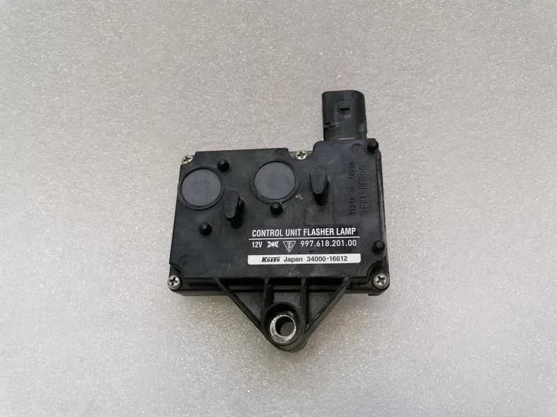 Porsche 911 997 electronic module 99761820100 control unit turbo indicator