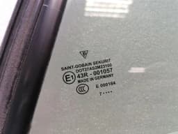 PORSCHE Porsche 911 997 left rear 1/4 glass 99754311111 door window 1/4 rear LH — thumbnail 9