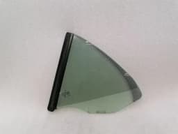 PORSCHE Porsche 911 997 left rear 1/4 glass 99754311111 door window 1/4 rear LH — thumbnail 1