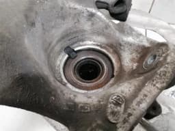 PORSCHE Porsche 911 997 Turbo AWD Left Front Hub 997341665 Wheel Bearing Housing Front Left — thumbnail 8