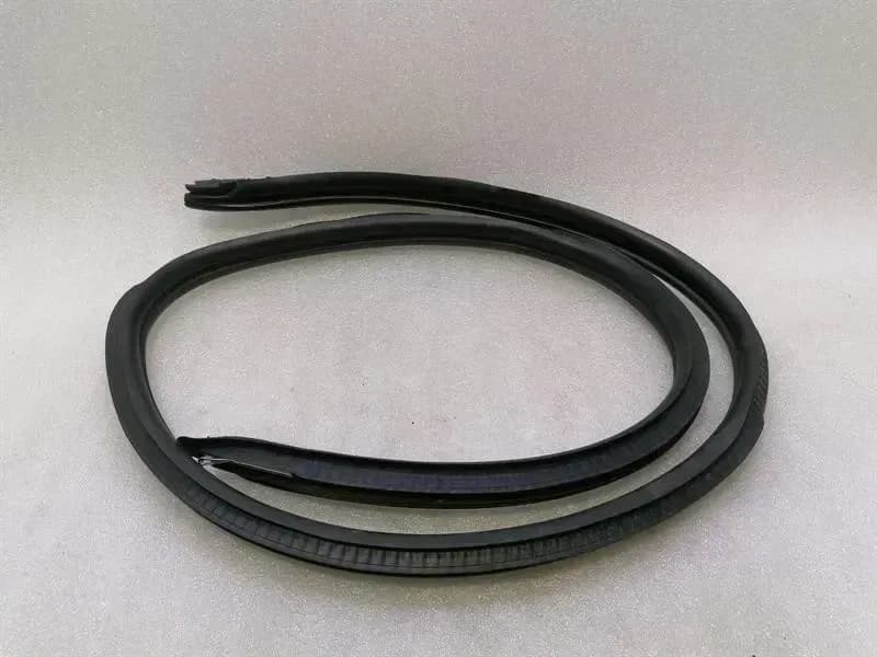PORSCHE Porsche 911 997 convertible right door seal 99753707607 door seals right