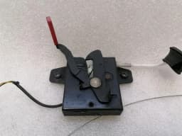 PORSCHE Porsche 911 997 Boot Lock 99751105300 Tailgate Lock — thumbnail 4