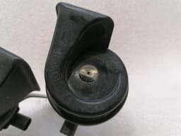 PORSCHE Porsche 911 997 Horn 99763515002 Horn Fanfare — thumbnail 4