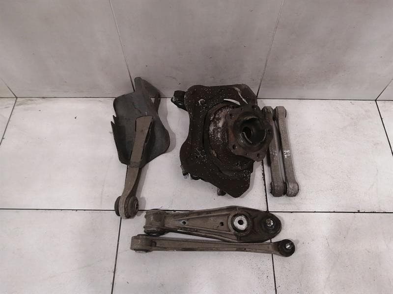 Porsche 911 997 Left Rear Hub Set 99733161107 Wheel Bearing Housing Rear Left Set