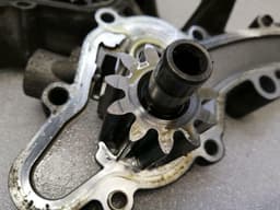 PORSCHE Porsche 911 996 oil pump 997107112 oil pump oil auxiliary pump — thumbnail 6