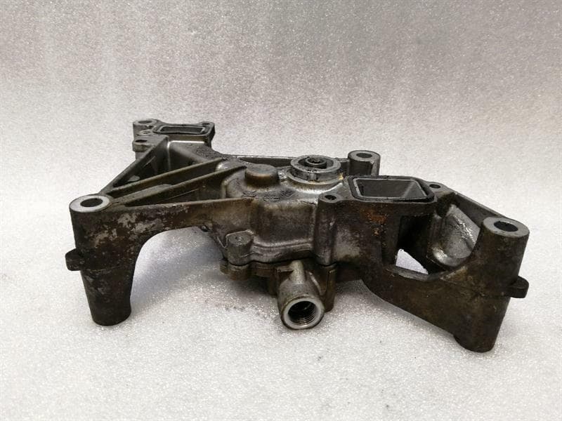 PORSCHE Porsche 911 996 oil pump 997107112 oil pump oil auxiliary pump