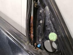 PORSCHE Porsche 911 996 Right Front Door 99653101205 Door Front Right — thumbnail 8
