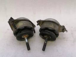 PORSCHE Porsche 911 993 engine mount set 96437504900 engine mount set — thumbnail 6