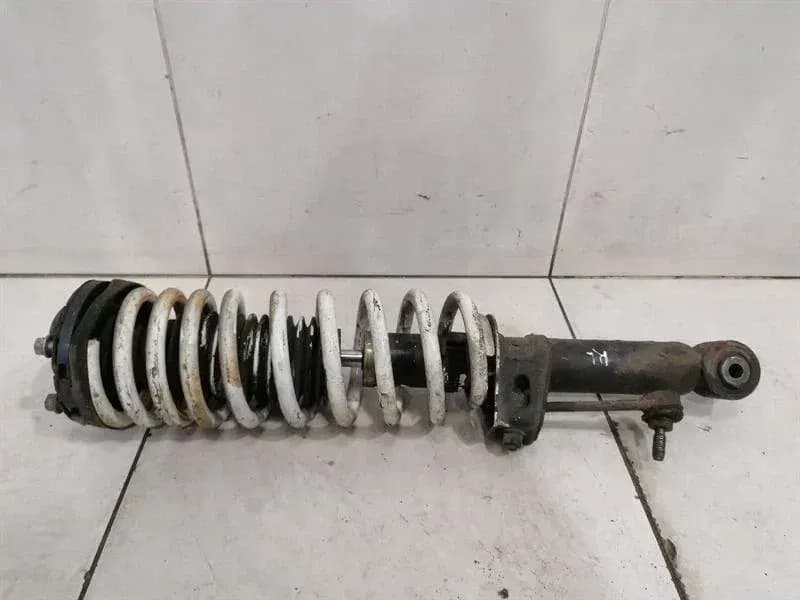 PORSCHE Porsche 911 993 shock absorber rear 99333305100 shock absorber rear left bow