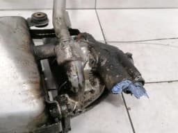 PORSCHE Porsche 911 993 Oil Sump 99320707051 Oil Pan — thumbnail 3