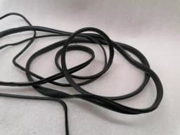 PORSCHE Porsche 911 993 rear screen seal 99354592500 rear screen seals — thumbnail 4