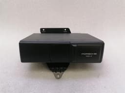 PORSCHE Porsche 911 996 CD Changer 99664513000 CD Changer — thumbnail 1