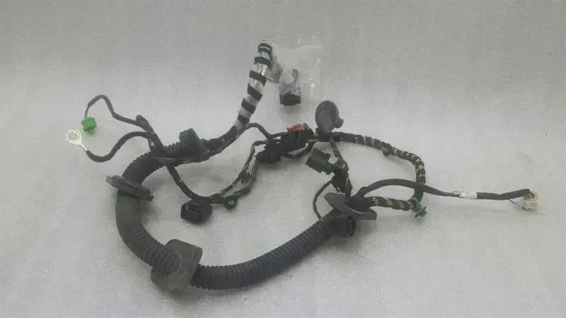 PORSCHE Porsche 911 997 Left Door Wiring Loom 99761260105 Door Left Wiring Harness
