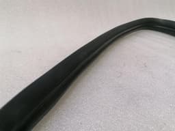 PORSCHE Porsche 911 996 right rear seal 99654332600 seals rear re — thumbnail 5