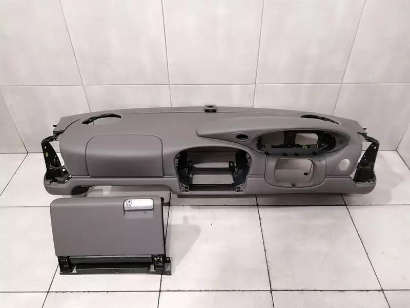 Porsche 911 996 mk2 Leather Dashboard 99655210201 Right Handlebar RHD 2002+ LEATHER