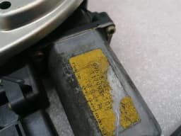 PORSCHE Porsche 911 996 Right Front Door Winder 99654207604 Window Regulator Front Right — thumbnail 4