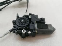 PORSCHE Porsche 911 996 Right Front Door Winder 99654207604 Window Regulator Front Right — thumbnail 2