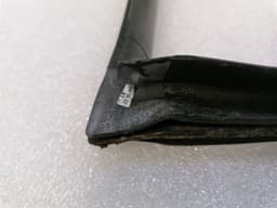 PORSCHE Porsche 911 996 Right Glass Seal 99654332601 Seals (TARGA) 1/4 GLASS Re — thumbnail 5