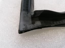 PORSCHE Porsche 911 996 Right Rear Quarter Glass 99654311203 Door Window 1⁄4 Rear Right — thumbnail 7
