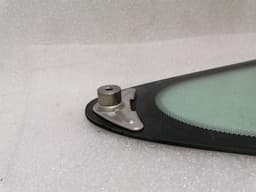 PORSCHE Porsche 911 996 Right Rear Quarter Glass 99654311203 Door Window 1⁄4 Rear Right — thumbnail 4