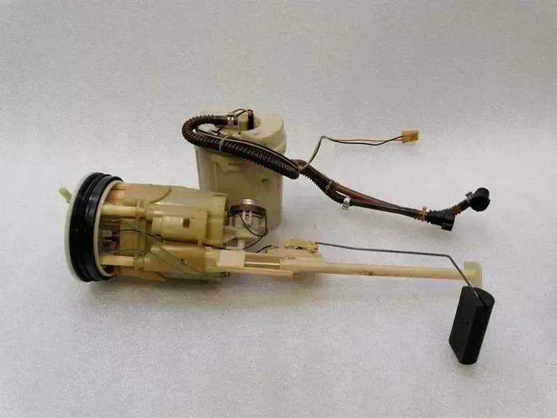 Porsche 911 996 Fuel Pump Electric 99662013400 Fuel Pump Set