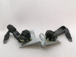 PORSCHE Porsche 911 996 rear seat belt 99680303608 seat belt rear belt coupe — thumbnail 1