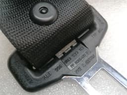 PORSCHE Porsche 911 996 front seatbelt 99680303303 seat belt front convertible — thumbnail 4