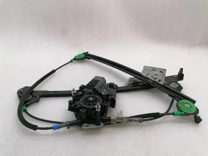PORSCHE Porsche 911 996 Left Front Door Winder 99654201505 Window Regulator Front Left