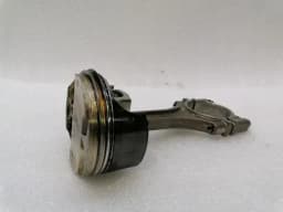 PORSCHE Porsche 911 996 Piston 99610305219 Piston — thumbnail 1