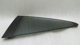 PORSCHE Porsche 911 997 Left Rear 1/4 Glass 99754311100 Door Window 1/4 Rear Left — thumbnail 1
