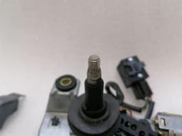 PORSCHE Porsche 911 996 Rear Wiper Motor 99662808000 Wiper Motor Rear — thumbnail 8