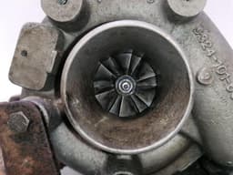 PORSCHE Porsche 911 996 Turbo Charger 99612301376 Left Turbocharger Li SPARES OR REPAIR — thumbnail 2