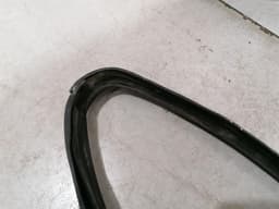 PORSCHE Porsche 911 996 turbo window frame seal moulding 99653748108 roof frame seal — thumbnail 7