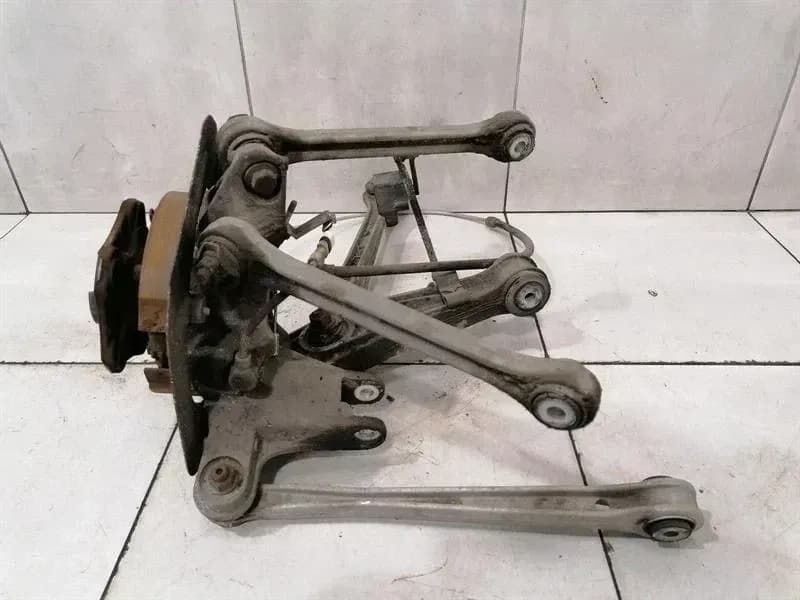 Porsche 911 996 left rear hub set 99633111105 wheel bearing housing rear left set