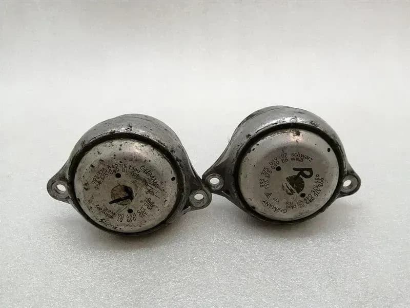 Porsche 911 996 engine mount 99337504906 set engine mount
