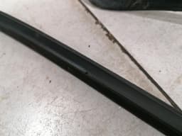 PORSCHE Porsche 911 996 turbo window frame seal moulding 99653748108 roof frame seal — thumbnail 3