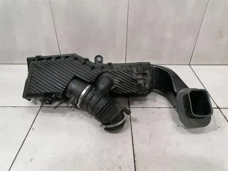Porsche 911 996 Air Filter Box 99611002159 Air Filter Box