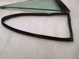 PORSCHE Porsche 911 996 TARGA Right Rear 1/4 Glass 99654311106 Glass 1⁄4 Rear Right MK2 — thumbnail 8