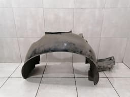 PORSCHE Porsche 911 996 Front Right Arch Plastic 99650410400 WHEEL RUN COVER Front Re — thumbnail 1