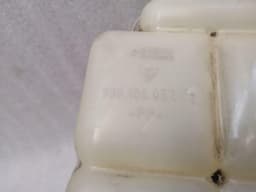 PORSCHE Porsche 911 996 3.8 Expansion Tank 99610605702 Balancing Tank Cooling Water — thumbnail 9