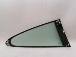 PORSCHE Porsche 911 997 Left Rear 1/4 Glass 99754311100 Door Window 1/4 Rear LH — thumbnail 2