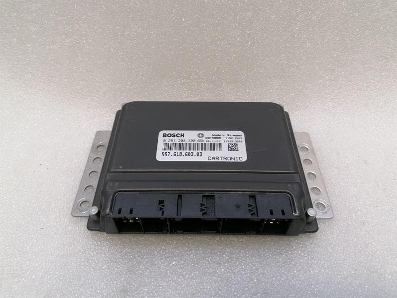 PORSCHE Porsche 911 997 Engine ECU 99761860303 Engine Control Unit GT3 RS 911
