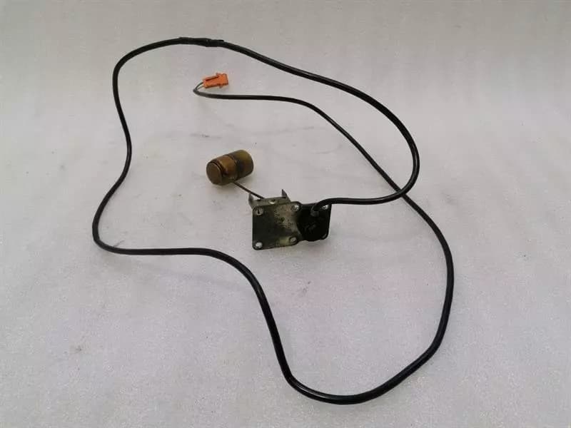 PORSCHE Porsche 911 993 Oil Level Sensor 99364105100 Oil Tank Sensor