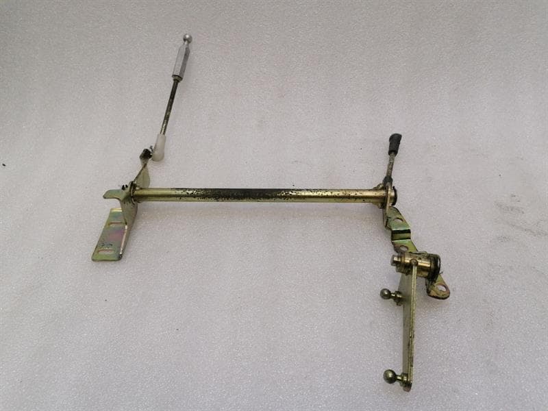PORSCHE Porsche 911 993 pedal regulator 96442326201 right handlebar RHD
