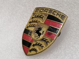 PORSCHE Porsche 911 993 Bonnet LOGO 99355921100 HOOD EMBLEM — thumbnail 3