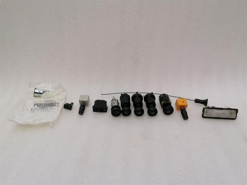PORSCHE Porsche 911 993 Interior Switch Set 96461314900 Switch Set