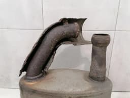 PORSCHE Porsche 911 993 Left Exhaust Silencer 99311104511 Exhaust Muffler Li — thumbnail 5